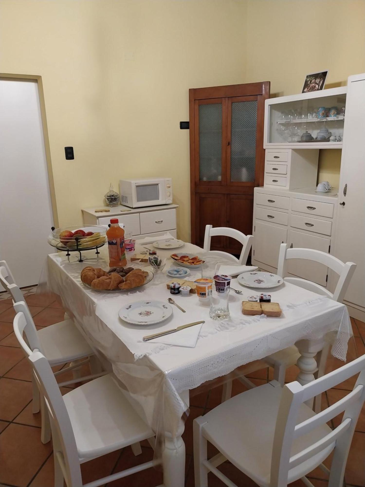 B&B Pitren San Giovanni In Marignano Exterior foto